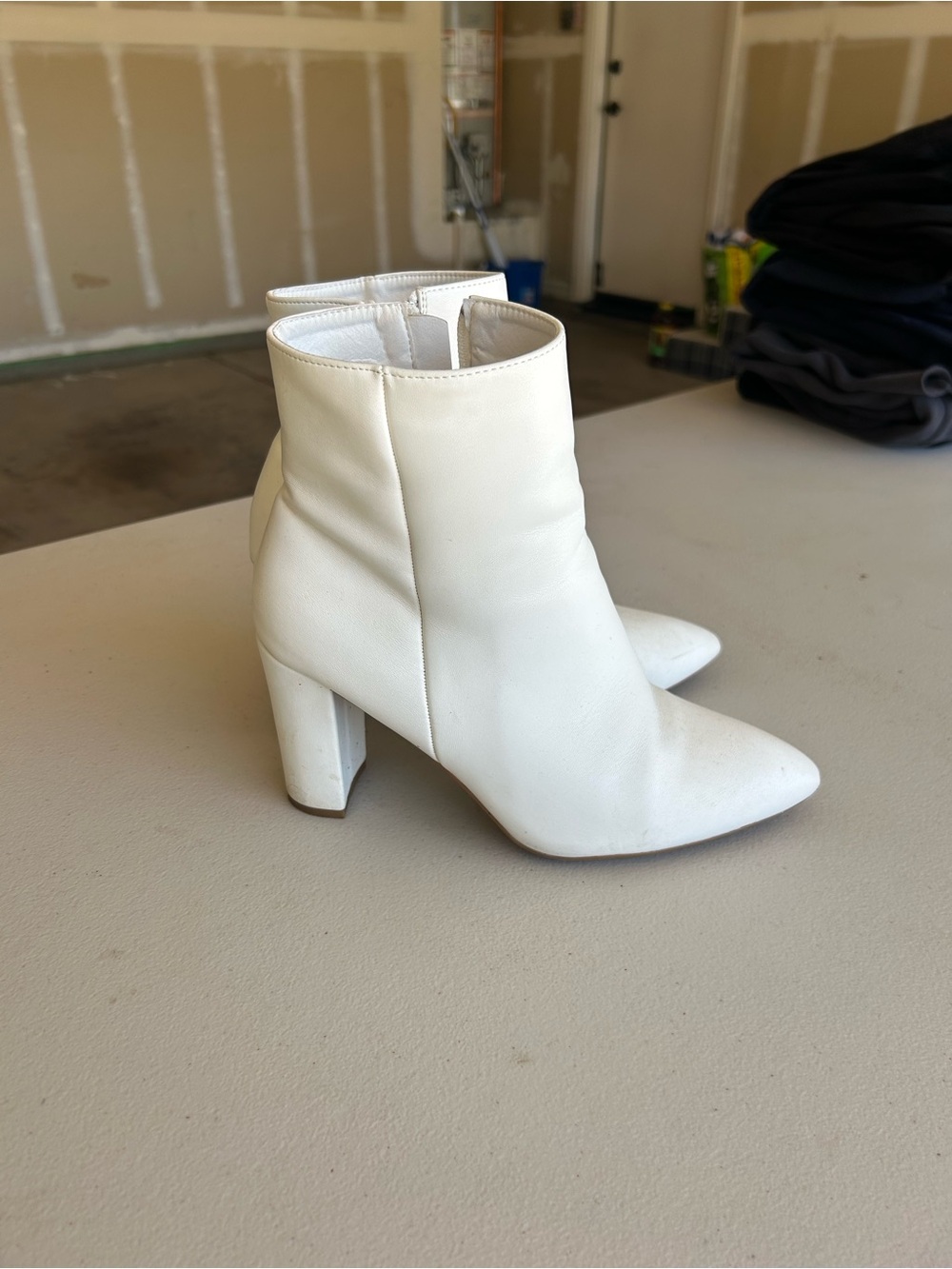 White Women's Pointed Toe Block Heel Ankle Boots